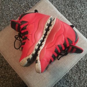 Air Jordan 10 Retro Gym Red/Black-Wolf Grey 6Y